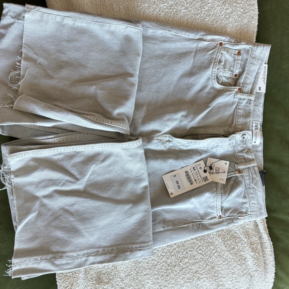 Zara 90’s Wide Leg jeans - Picture 1 of 6